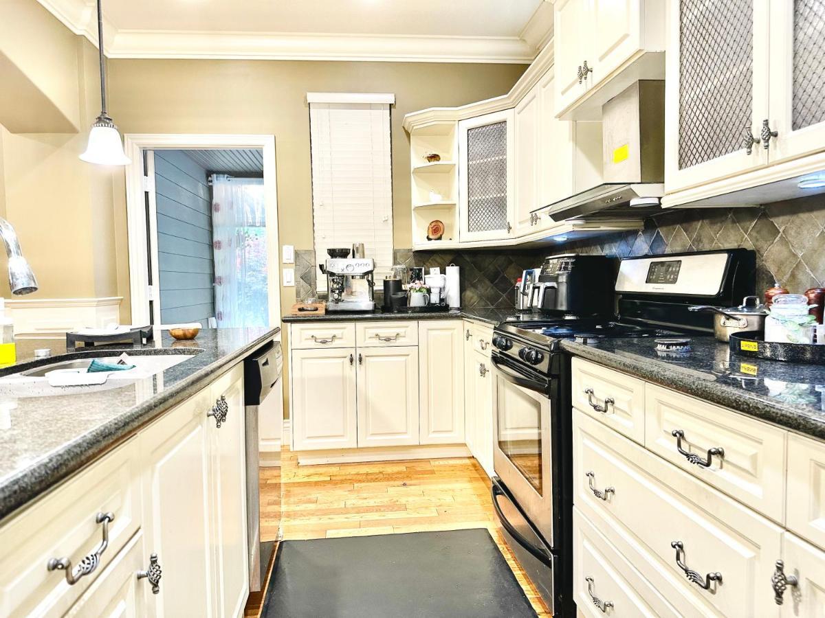 Scorpio House Langley Room 2 Экстерьер фото
